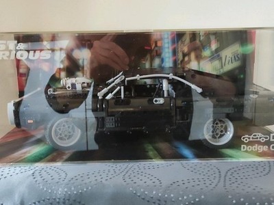 Vintage LEGO TECHNIC 42111 ''Dom's Dodge Charger'' + Plexiglas-Schaukasten (2020)
