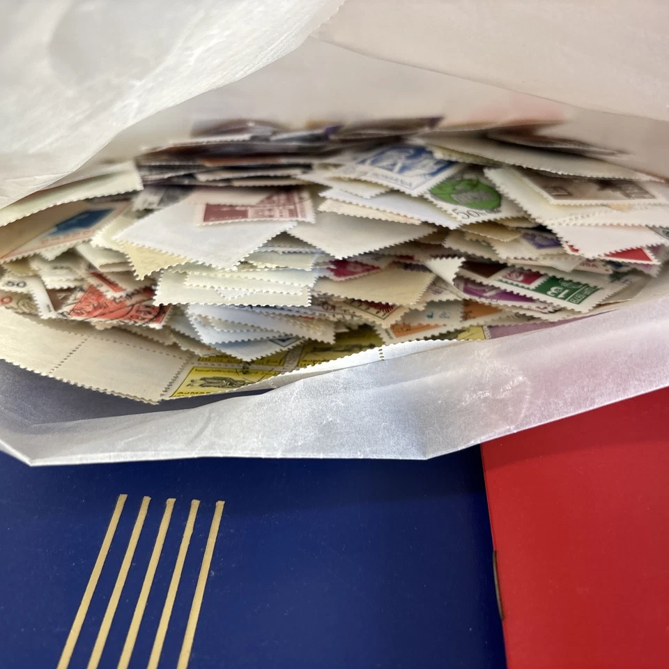 Huge Lot Vintage stamps Philately Collectors 4 Books And Lose Stamps Unhinged - Image 2 of 4