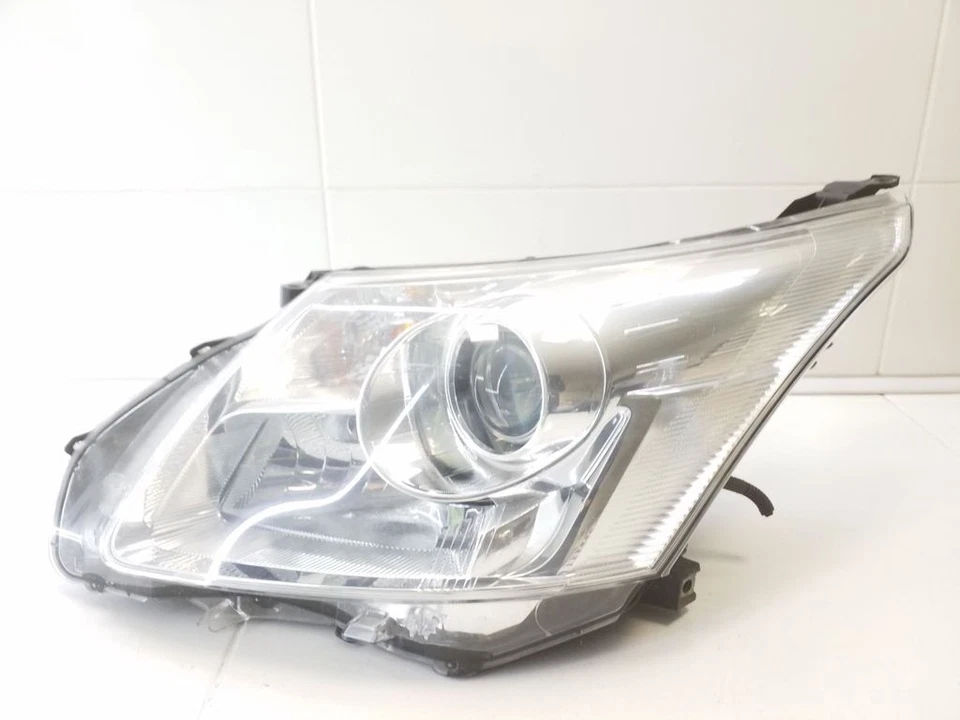 Toyota Avensis T270 2011 Left Headlight KOITO0512 BOS105985 - Image 2 of 4