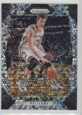 2017-18 Panini Prizm Fast Break Prizm Omer Asik #129 1u6