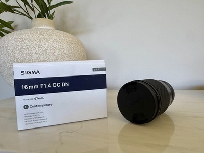 Sigma 16mm f/1.4 DC DN Contemporary Lens Sony E Mount | Excellent w/ Box