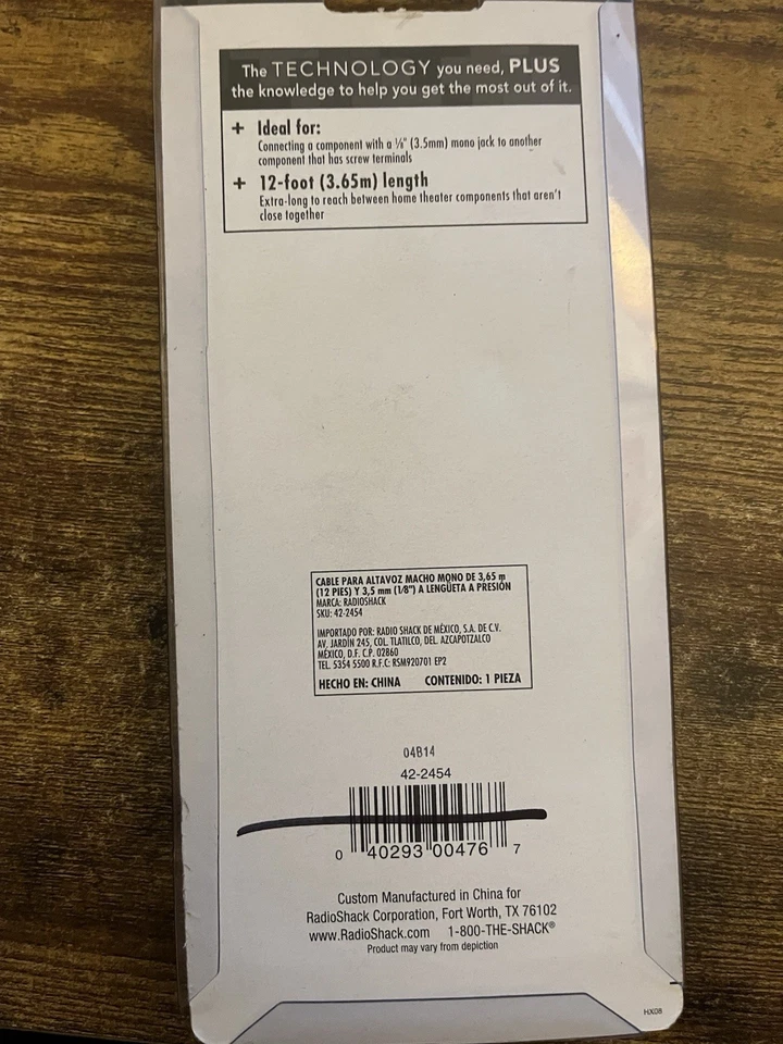 RadioShack 12 Foot Speaker Cable 1/8” Mono Male To Spade Tongue - Image 3 of 4