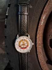 Herrenarmbanduhr mit DDR Emblem