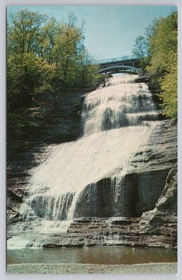 Postcard CHEQUAGAH FALLS ''Tumbling Waters'' Montour Falls, New York