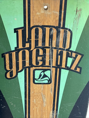 Vintage landyachtz Trooper longboard Complete Skateboard Green