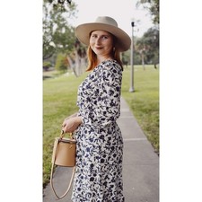 Old Navy Floral Midi Dress Women L White Blue Tiered Elastic Waist