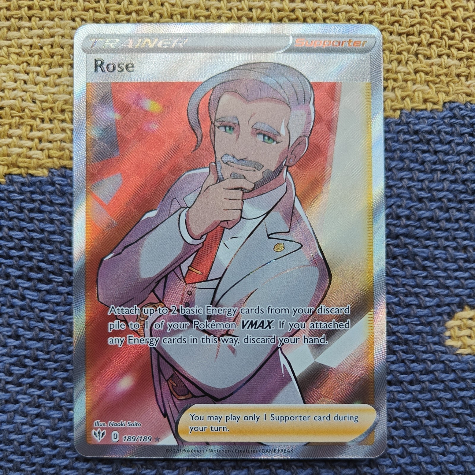 Pokemon card ROSE 189/189 Darkness Ablaze Ultra Rare Full Art Trainer NM