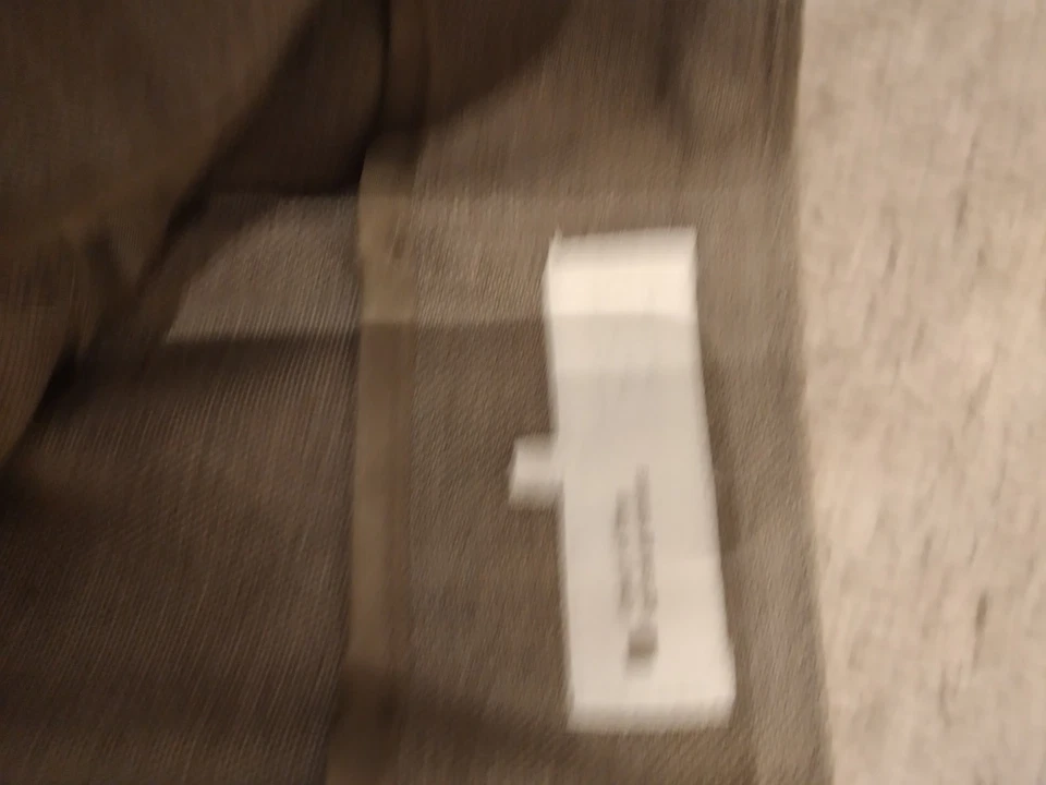 Zara  Damenhose Taupe dt. Gr M, NP 29,-- - Bild 3 von 4