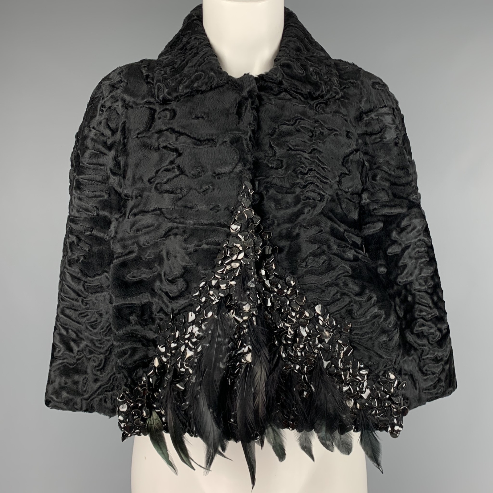 J. Mendel Talla Única Negro Plumas Piel Toquilla