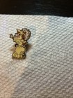 Disney Pin Hidden Mickey Scoop & Friends Clarice as Eunice McGillicutty 75136 — photo 1