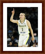 Paige Bueckers 8.5 x 11 Candid Color Unframed Photograph Collectable Art Print