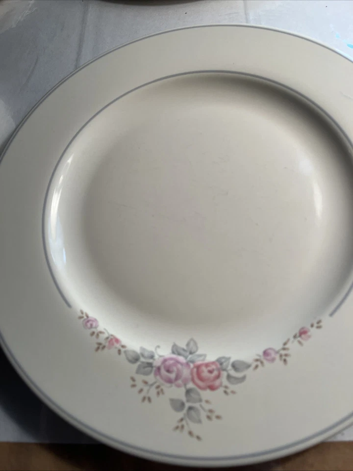 Platos de cena Pfaltzgraff Trousseau 4 banda gris marfil floral 10 3/8" Foto 2 de 4