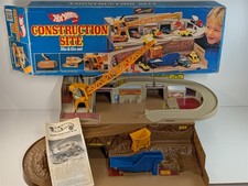 Mattel Hot Wheels Construction Site Sto & Go ...