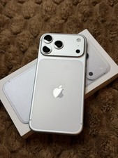 Apple iPhone 17 Pro Max - 512 GB - Silver (Unlocked) for sale