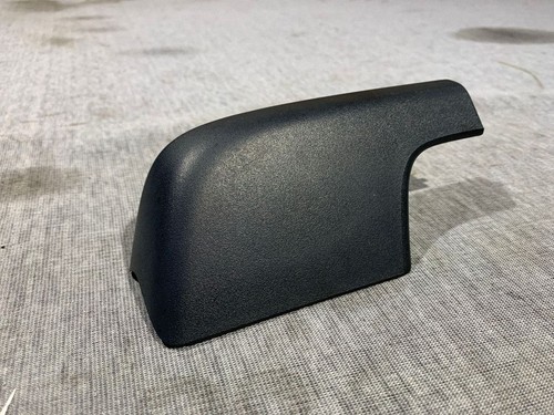 Roof bar rail cover