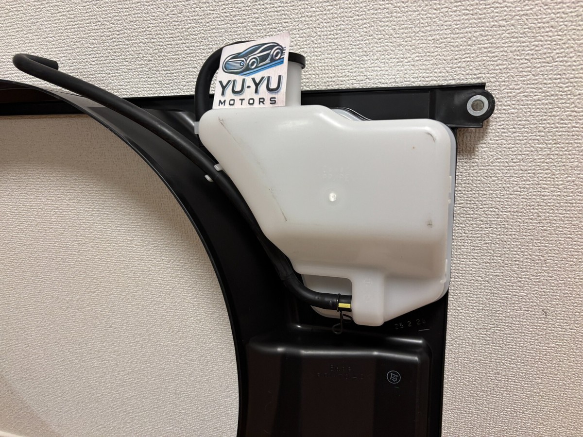 Lexus Genuine LX570 Toyota Land Cruiser J200 Radiator Fan Shroud