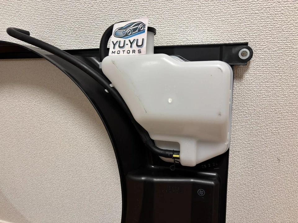 Lexus Genuine LX570 Toyota Land Cruiser J200 Radiator Fan Shroud 16711-38120 OEM - Image 2 of 4