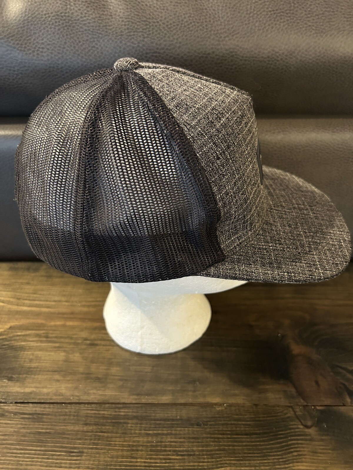 RVCA SNAPBACK Heather Gray Pattern Adjustable Mid… - image 2