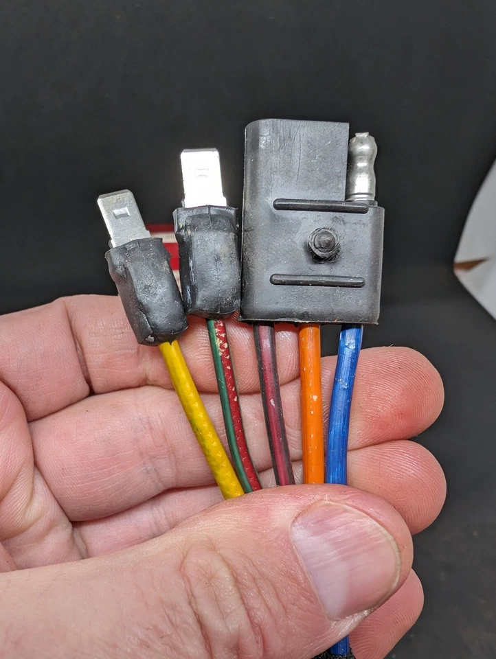 1972-84 FORD F100 F250 350  ALTERNATOR VOLTAGE REGULATOR ADAPTER WIRING HARNESS - Image 3 of 4