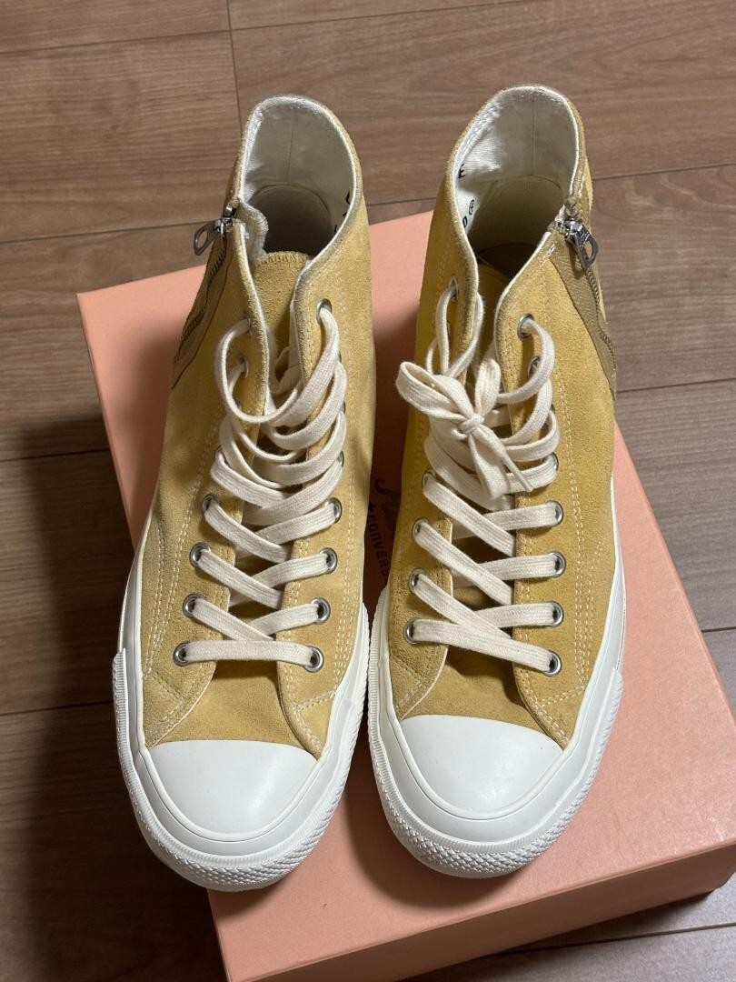 NEW! RARE CONVERSE ADDICT CHUCK TAYLOR SUEDE NIGO Z HI BEIGE NEW! RARE CONVERSE ADDICT CHUCK TAYLOR SUEDE NIGO Z HI BEIGE