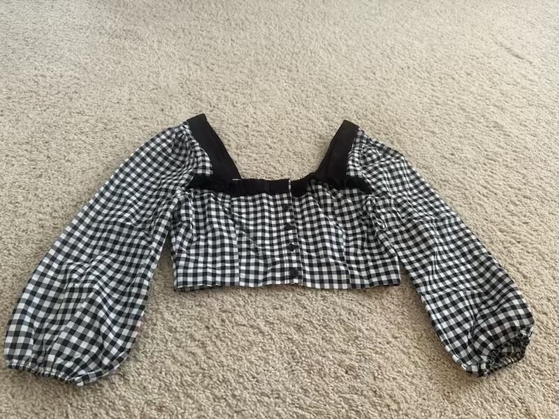 BCBG Generation Gingham Printed Crop - image 3