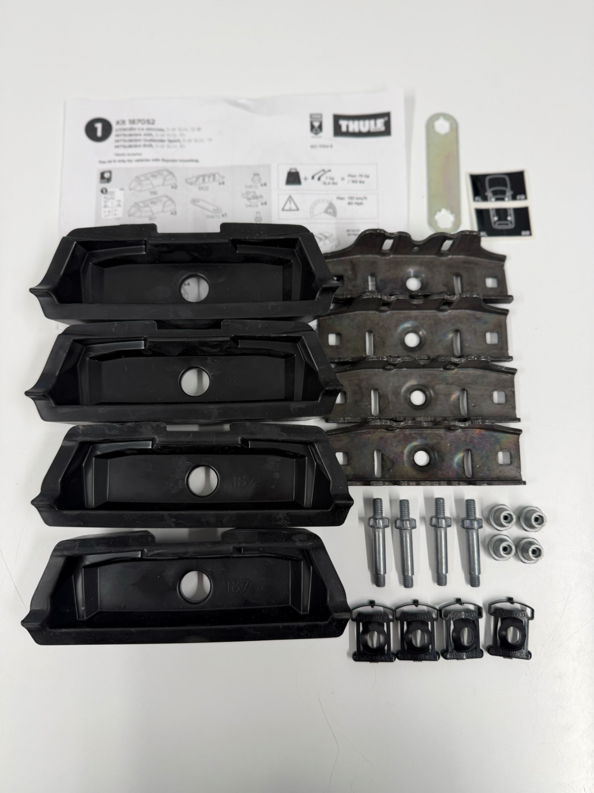 Thule Fitting Kit 7052 used no box fits CITROËN C4 Aircross, 5-dr SUV, 12-18