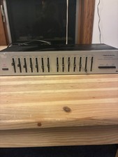 Realistic 7-Band Stereo Frequency Equalizer Model 31-1989  Powers On  Untested