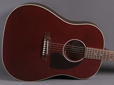 Gibson J-45 Special Satin Wine Red