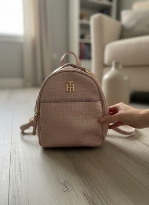 Tommy Hilfiger Women display picture 2