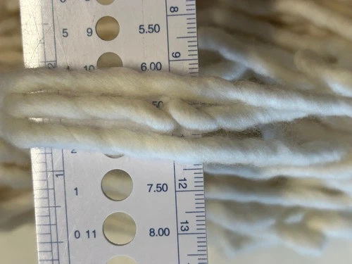 Hank SOFT JUMBO Novelty Peruvian Alpaca Wool Yarn Mix 8.0oz 224gr 182 Cream A image 3