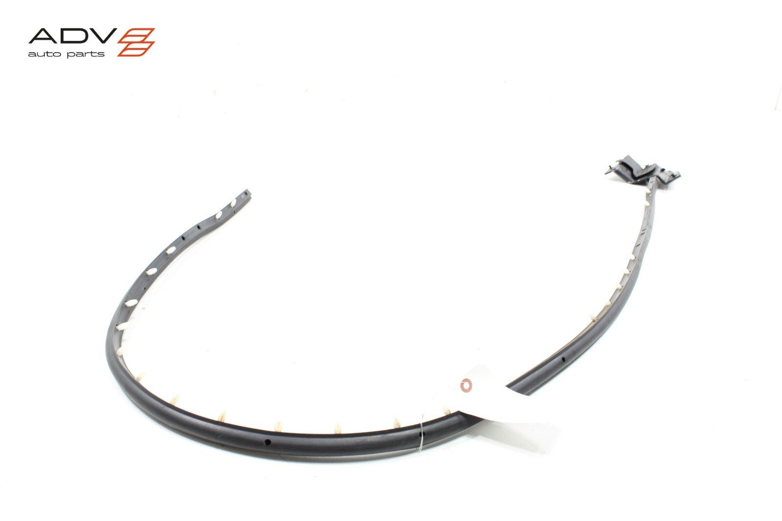 Maserati Levante 2017-2020 Front Left Lower Door side seal P/N 13602