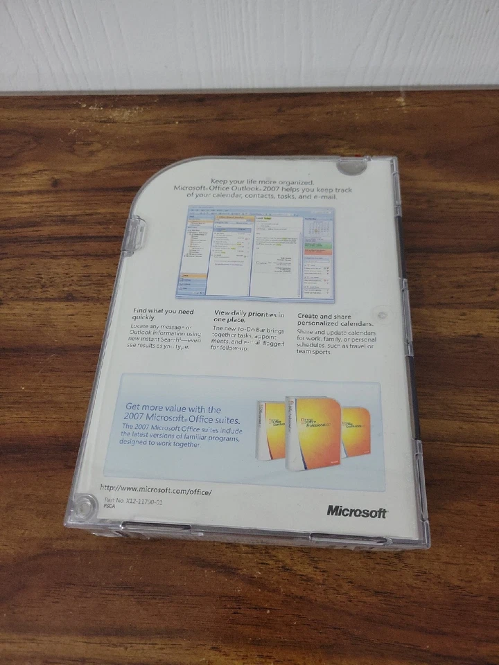 Microsoft Office Outlook 2007 with Product Key AR - Image 2 of 4