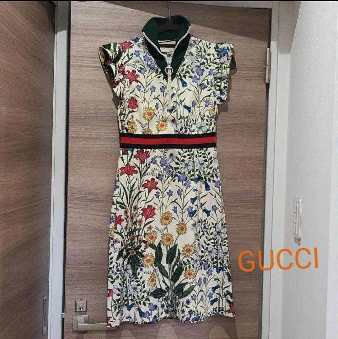 Robe Gucci à fleurs m6_0404