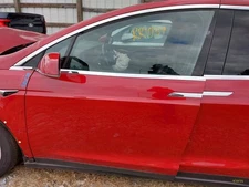 TESLA X   2019 Front Door 3503129