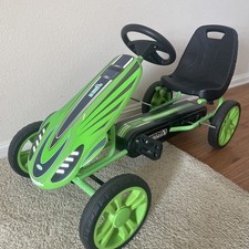 Hauck Speedster Pedal Go Kart with Adjustable Bucket Seat for Kids Ages 4 to 8