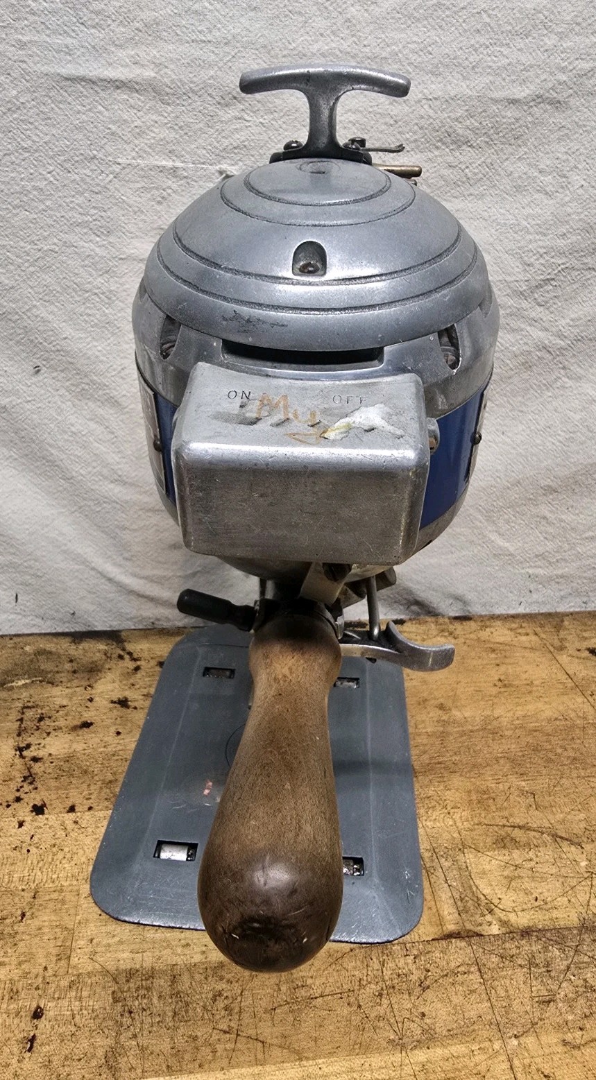 Eastman Lightning Class 354 Industrial Fabric Cutter 3 phase 