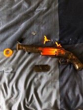 Disney Pirates of The Caribbean laser flintlock pistol toy BROKEN, FOR PARTS