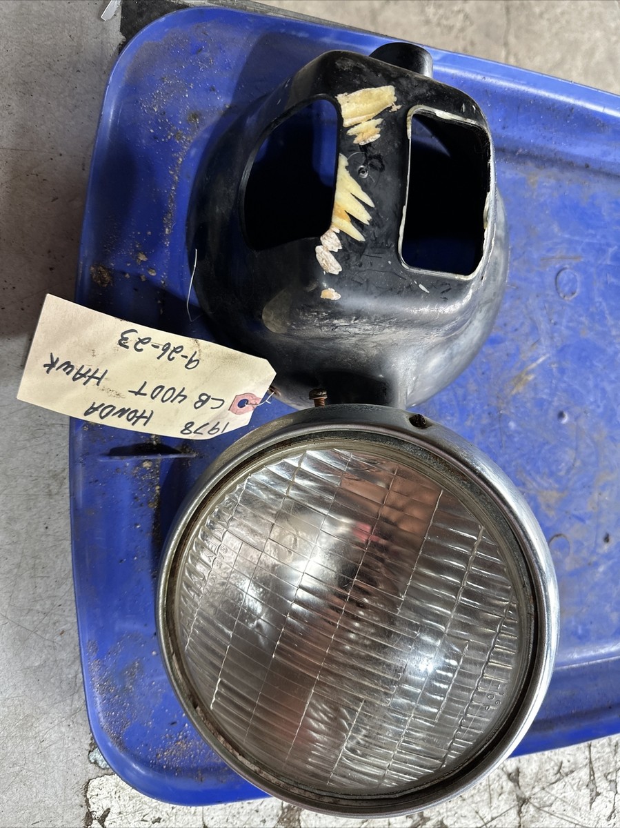 ヘッドライトSTANLEY CB400F？CB400T?