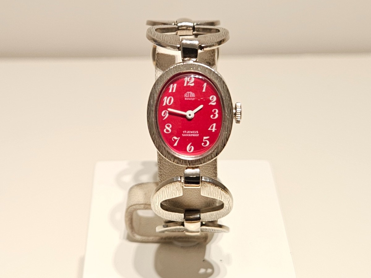 ❤️Hollis red enamel stainless steel bangle watch Ambassador Watch : Silver Steel | Red Face | Steel Band  main image 4