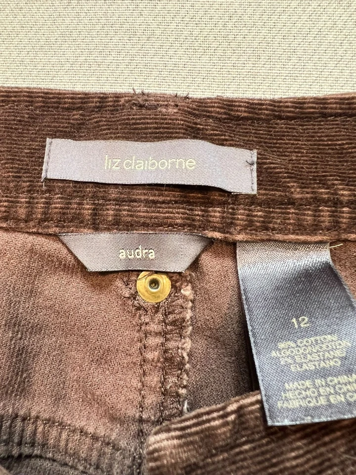 Pantalones de pana Liz Claiborne Audra para mujer pierna recta talla 12 marrón oscuro liso Foto 3 de 4
