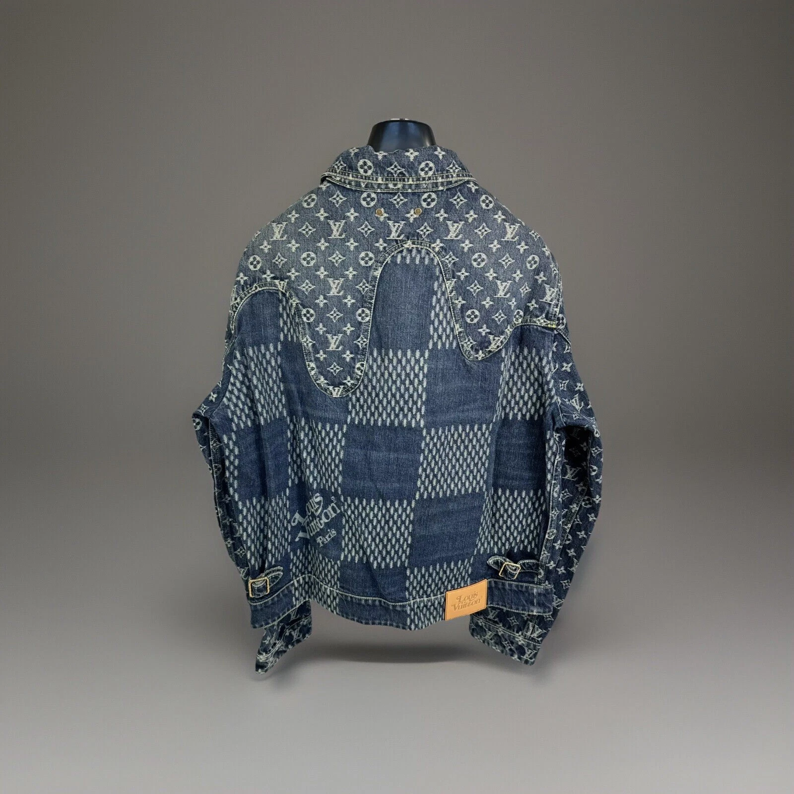 LOUIS VUITTON（LV） Giacca Louis Vuitton X Nigo 1A7YD7 Monogram Blu Denim Taglia: 52 XL