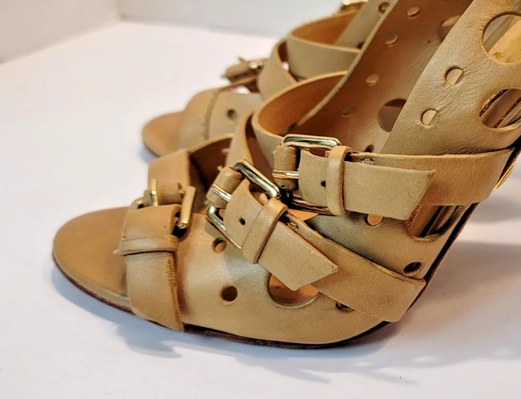 L.A.M.B. Sandalias de tacón alto tostadas de cuero con tiras de Gwen Stefani talla 5,5 Foto 4 de 4