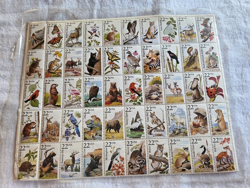 1987 50 Stamps North American Animals 22 Cent Stamp Sheet Scott #2286-2335 