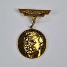 Vintage Soviet Souvenir Pin Badge Yuri Gagarin 1st Cosmonaut 1961 USSR Space Age