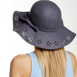 betsey johnson floppy hat