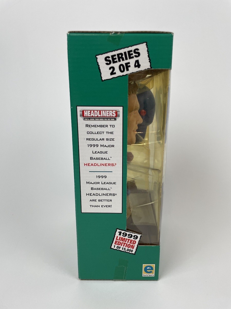 Kerry Wood のXLヘッドライナーズ 1999 KERRY WOOD LIMITED EDITION 15,000 HEADLINERS XL CHICAGO