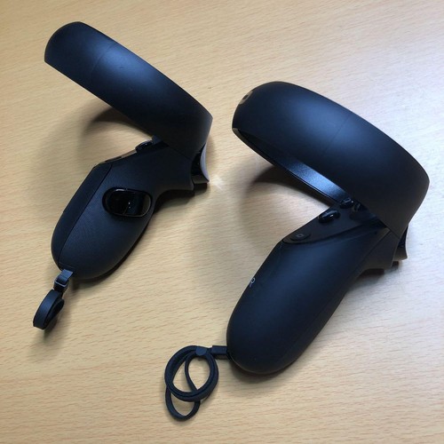 Oculus Quest 64GB VR Headset All-In-One Game Headset System Black Japanese - Picture 5 of 10