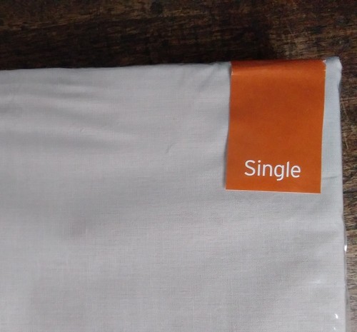 Sainsburys Polycotton Single Light Brown Fitted Sheet (90x190cm)+ 2 Pillow Cases - Picture 5 of 13