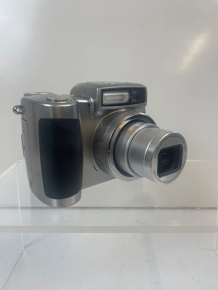 Kodak EasyShare DX7440 4.0MP Digital Camera - Silver Tested Working - Image 2 of 4