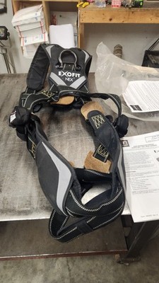 3M DBI-SALA 1113330 ExoFit Arc Flash Safety Climbing Harness SMALL Size. NEW